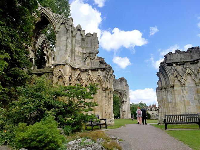 A solo tour around York (Whitby, the land of vampires + Jay Chou's wedding theme tour + York)