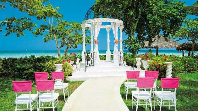 Sandals, Beaches Resorts Offering Perks for Wedding Bookings This Winter