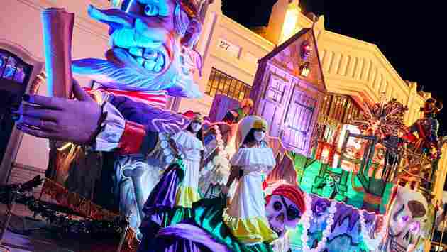 Universal Orlando Extends Mardi Gras Celebrations